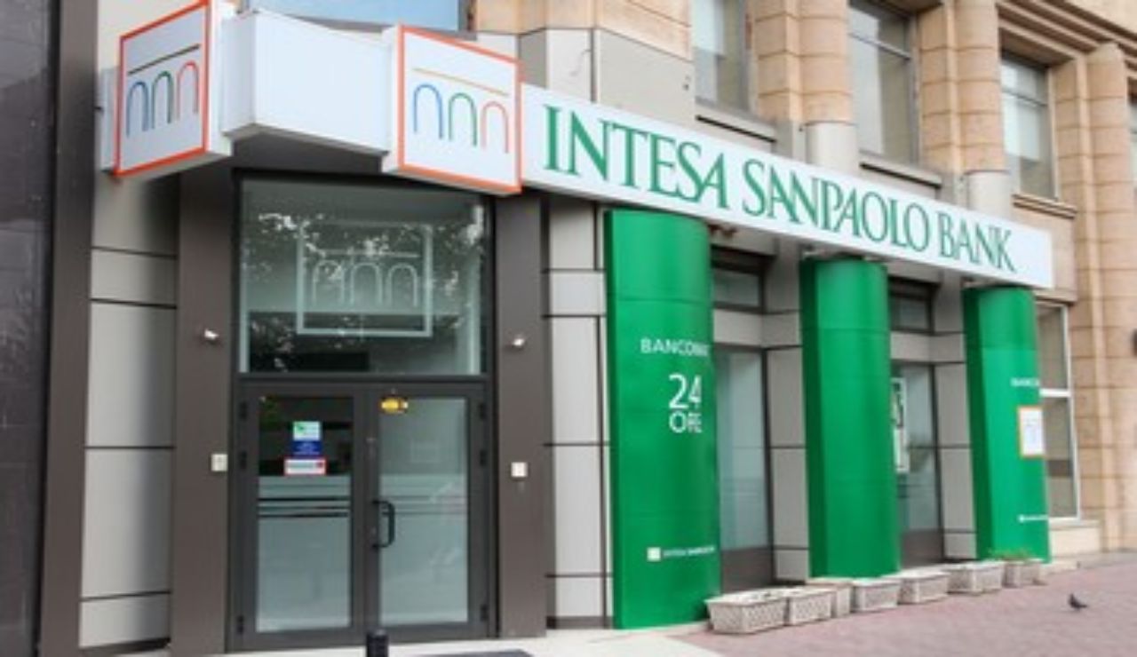 Vincere premi con Banca Intesa