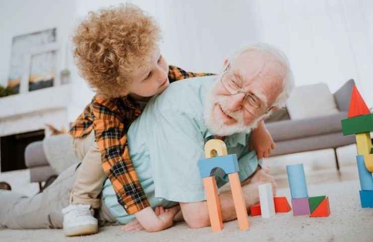attività nonni nipoti