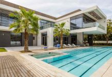 piscina tasse