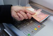 prelievo bancomat senza consenso conto genitore