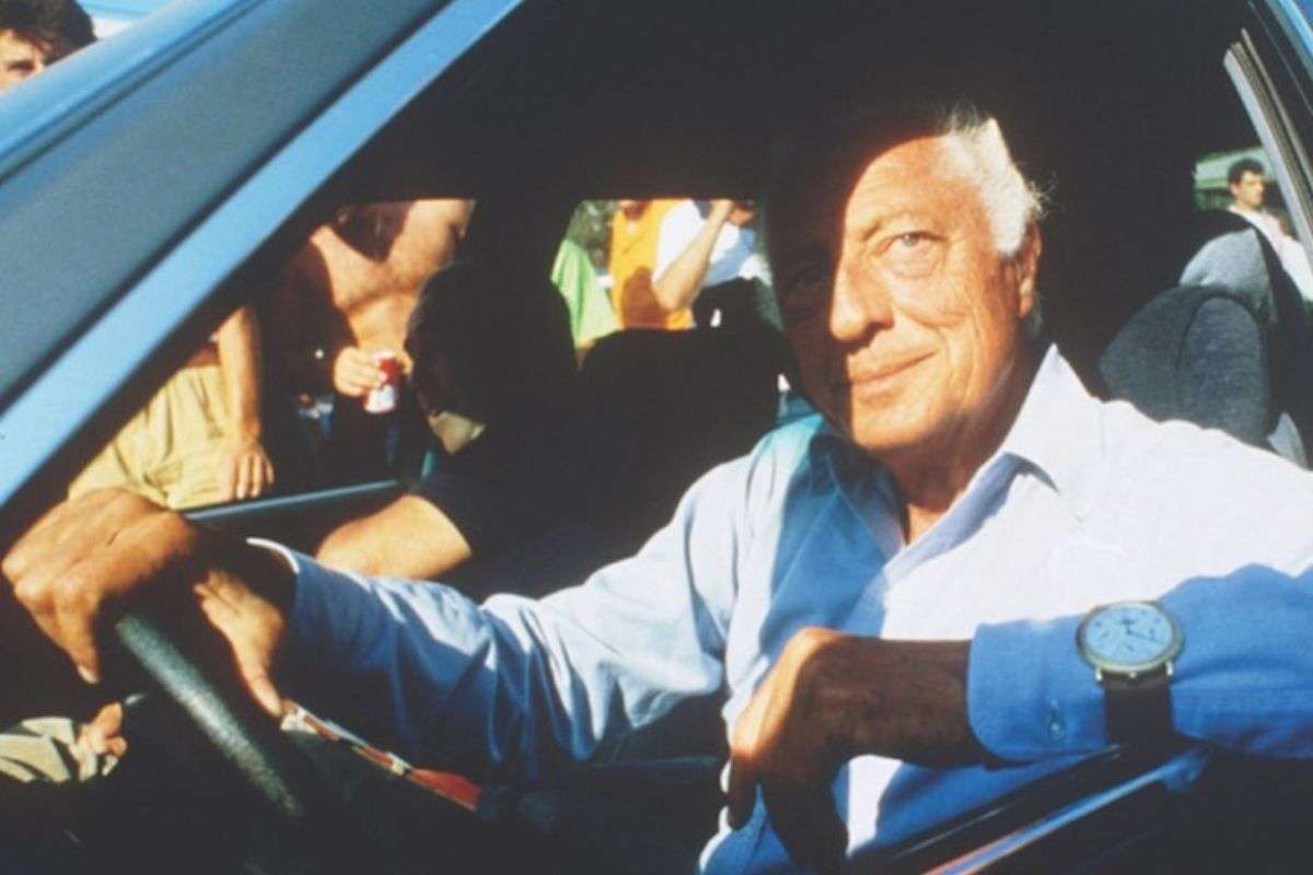 Gianni Agnelli in auto 
